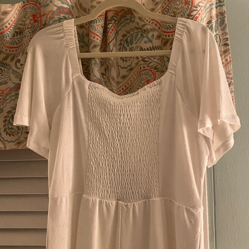 Market & Spruce Dion Smocked Back Eyelet Dress With Pockets - Picture 5 of 5